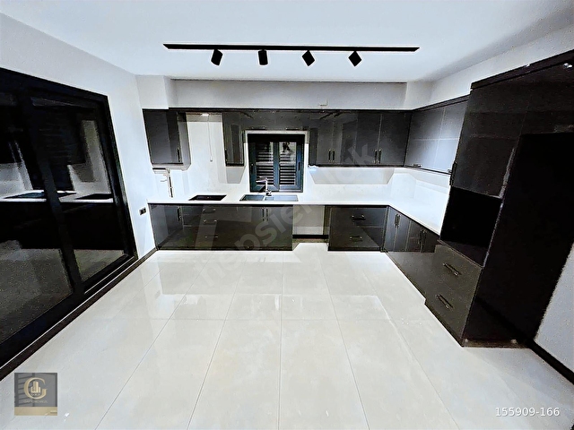 Dallıcada Kaçırılmayacak Fırsat Özel Bahçeli 4+1 Modern Villa - Görsel 23
