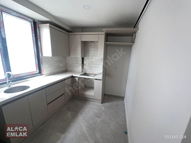 ŞİŞLİ FULYA MAHALLESİ ORTAKLAR CADDESİ DEVAMINDA SIFIR BİNADA 110 M2 3+1 BAKIMLI KİRALIK DAİRE - Görsel 3