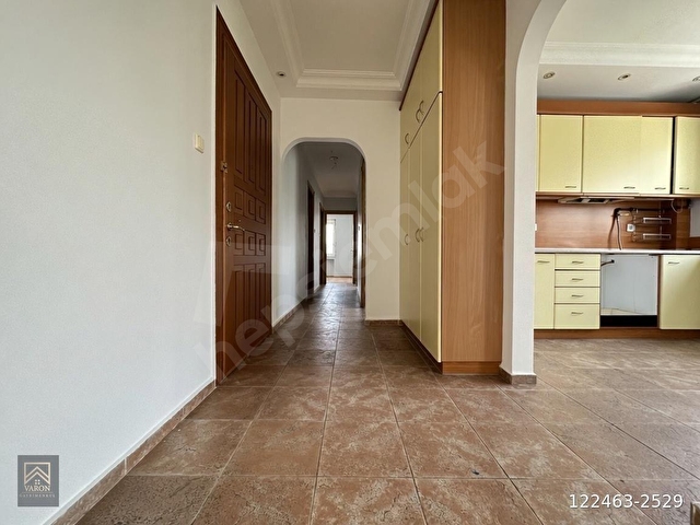 CADDEBOSTAN VARON YETKİLİ BAĞDATA 2.BİNA 155M2 KATTATEK BALKONLU - Görsel 15