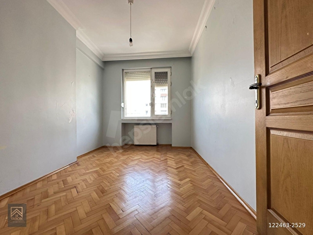 CADDEBOSTAN VARON YETKİLİ BAĞDATA 2.BİNA 155M2 KATTATEK BALKONLU - Görsel 22