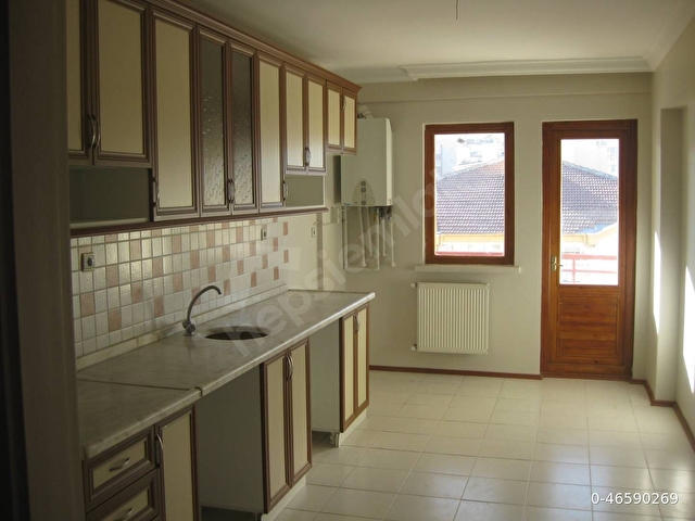 CEYHUN ATUF KANSU CAD. manzaralı , ferah , köşe binada 3+1 SATILIK - Görsel 3