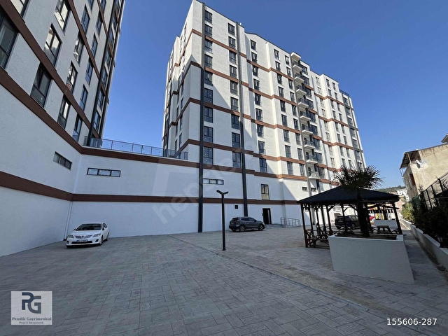 PENDİK ÜÇEVLER ARAS CADDE SİTESİ 1+1 SATILIK DAİRE GENİŞ TERASLI - Görsel 23