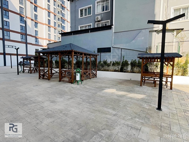 PENDİK ÜÇEVLER ARAS CADDE SİTESİ 1+1 SATILIK DAİRE GENİŞ TERASLI - Görsel 2