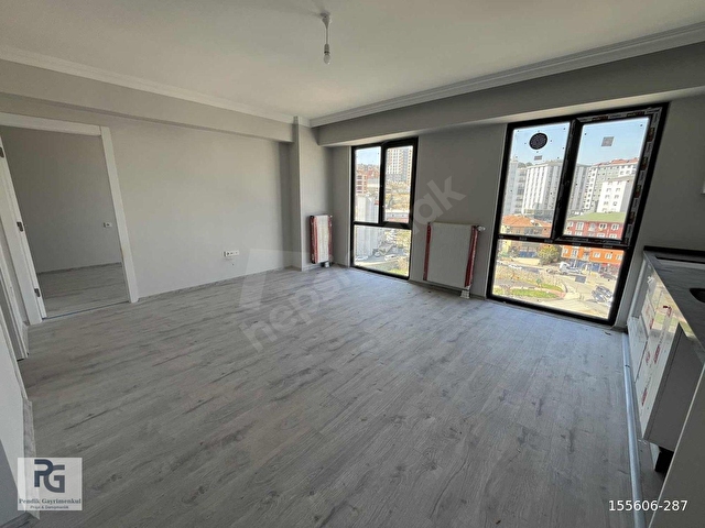 PENDİK ÜÇEVLER ARAS CADDE SİTESİ 1+1 SATILIK DAİRE GENİŞ TERASLI - Görsel 13