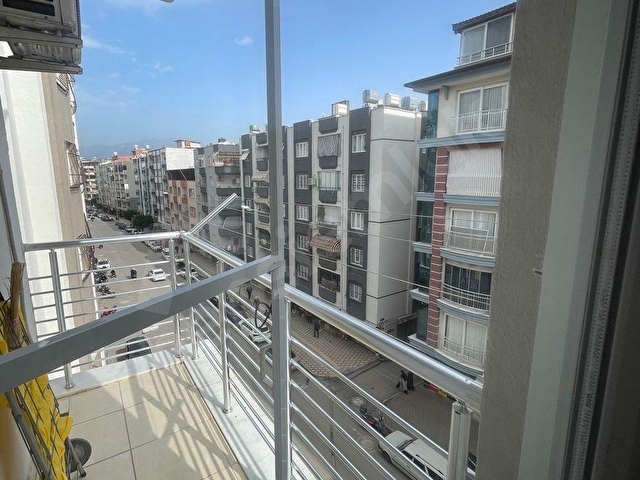 Millet parkı civarında satılık doğalgazlı daire - Görsel 12