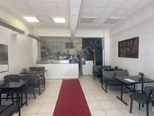 Marmara Park Yanı Merkezi konumda 45 M2 Devren Kiralık Dükkan - Görsel 23