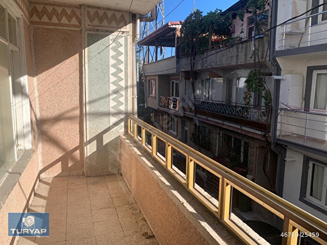 TURYAP LEYLA AKÇINARDAN BAHAR MAHALLESİNDE SATILIK KOMPLE BİNA - Görsel 16