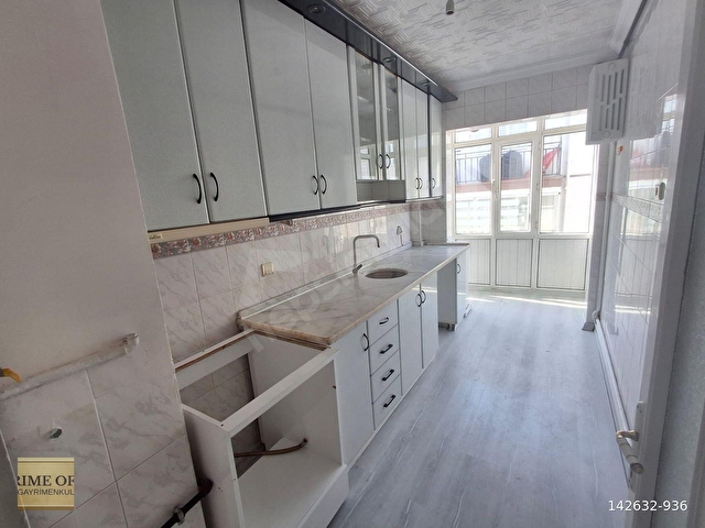 KARARGAHTEPE MAHALLESİNDE BAĞIMSIZ SALON 3+1 KİRALIK DAİRE