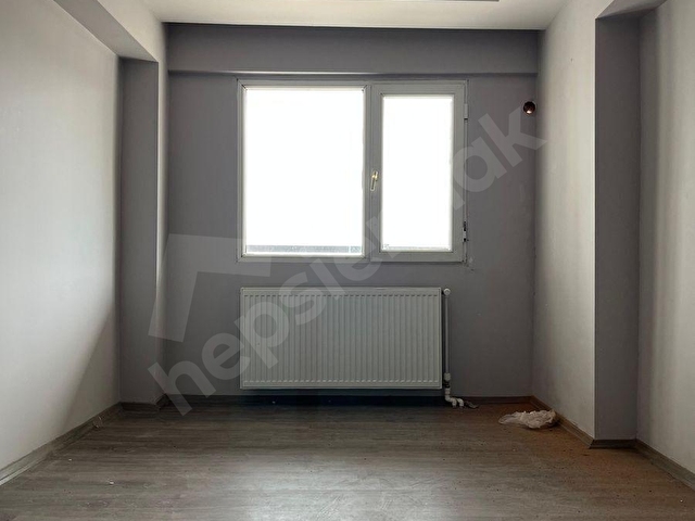 ÖZBEY EMLAKTAN ANAYOLA ÇOK YAKIN FUL TADİLATLI 3+1 KİRALIK DAİRE - Görsel 11