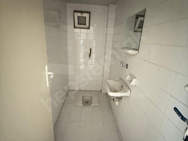 AYRANCI MAH. HOŞDERE CD. YAKINI KARLIKAYIN SOK. 2+1 KİRALIK VADİ MANZARALI DAİRE - Görsel 9