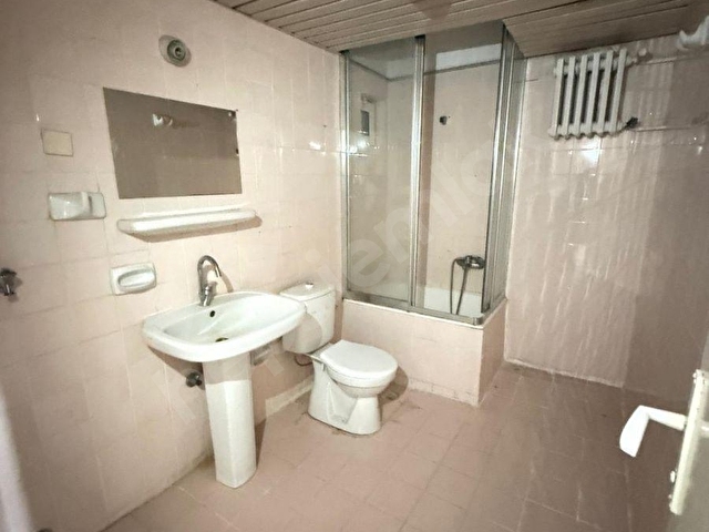 AYRANCI MAH. HOŞDERE CD. YAKINI KARLIKAYIN SOK. 2+1 KİRALIK VADİ MANZARALI DAİRE - Görsel 10