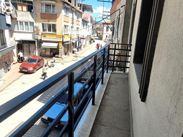 BALIKESİR EDREMİT MERKEZ DE KİRALIK 1+1 DAİRE - Görsel 24