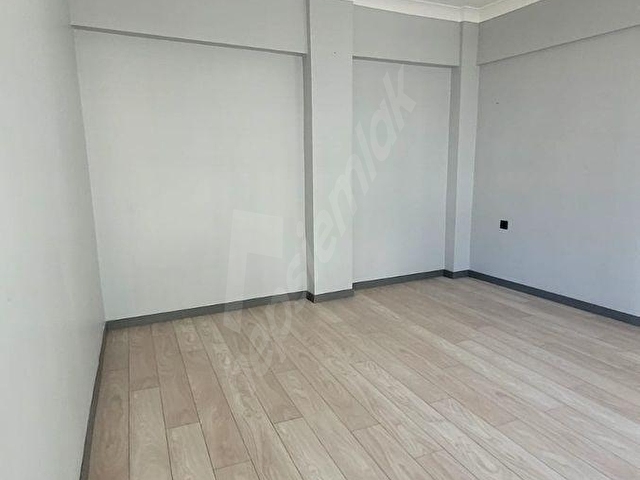 BALIKESİR EDREMİT MERKEZ DE KİRALIK 1+1 DAİRE - Görsel 18