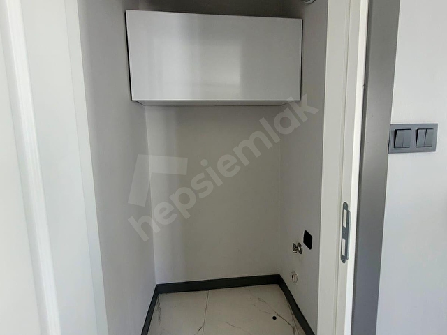 BALIKESİR EDREMİT MERKEZ DE KİRALIK 1+1 DAİRE - Görsel 16