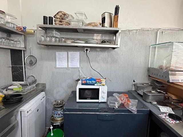 Güzelbahçe Ana Cadde Üzeri Devren Hamburger & Fast Food - Görsel 9