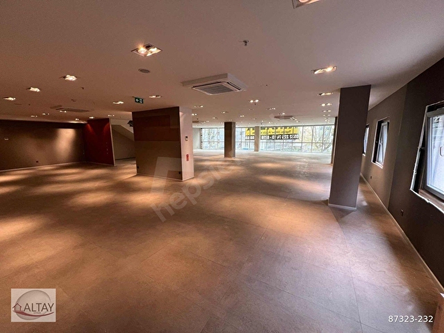 ATAŞEHİR KAYIŞDAĞ CADDESİ ÜZERİNDE 3 KATLI PLAZA & OFİS 1000 M2 - Görsel 17
