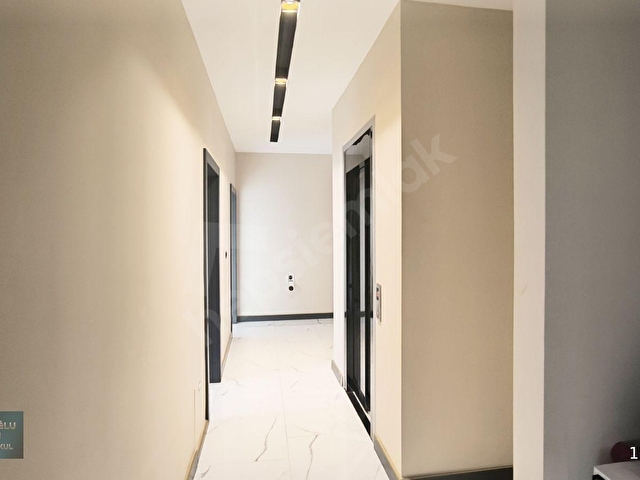 İki Villanın Gücünden Doğan Tek Yaşam Özel Havuzlu Prestij Villa - Görsel 20