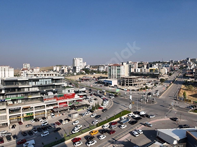 BAĞLICADA MÜKEMMEL MANZARALI METRO ÖNÜ 7+2 DUBLEKS DAİRE - Görsel 7