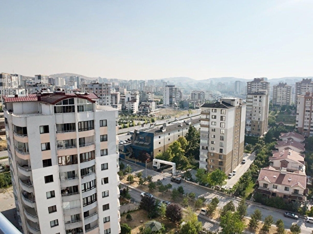 BAĞLICADA MÜKEMMEL MANZARALI METRO ÖNÜ 7+2 DUBLEKS DAİRE - Görsel 15
