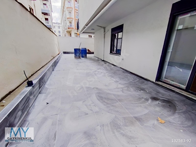 MARMARAY İSTASYONUNDA BAHÇE KULLANIMLI SIFIR KAPALI MUTFAKLI - Görsel 3