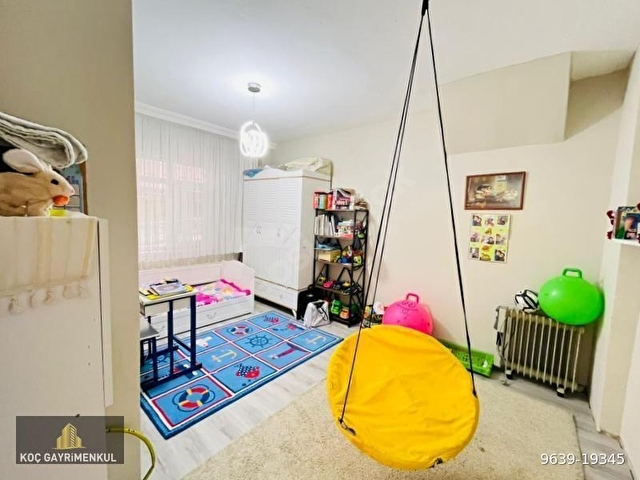 KOÇDAN;4+1, BAHÇE KULLANIMLI, CADDE ÜZERİ, 130M2, KOMBİLİ,TEMİZ - Görsel 15