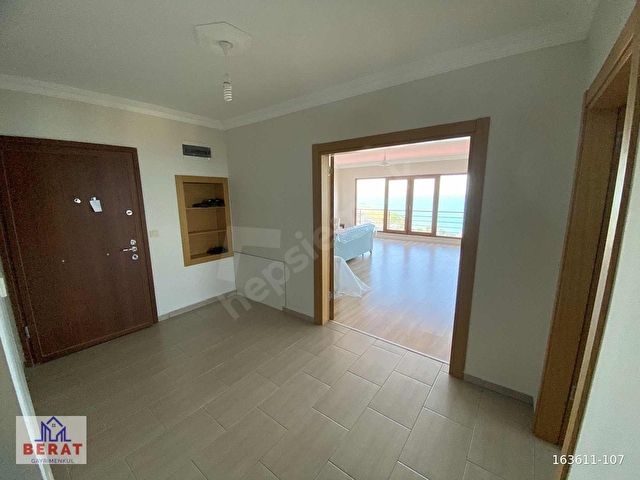 Yalıncak Ramada Bölgesinde 183m² Deniz Manzaralı Lüks 3.5+1 - Görsel 19