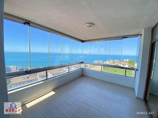 Yalıncak Ramada Bölgesinde 183m² Deniz Manzaralı Lüks 3.5+1 - Görsel 5