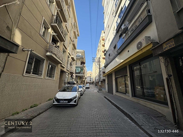 BORNOVA EGE ÜNİVERSİTESİ KARŞISI BAKIMLI KİRALIK 3+1 DAİRE - Görsel 2
