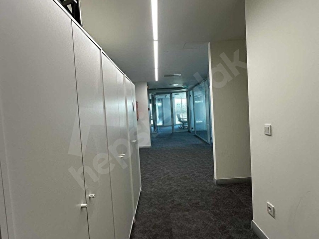 SUN PLAZADA DEKORASYONLU KİRALIK OFİS - Görsel 7