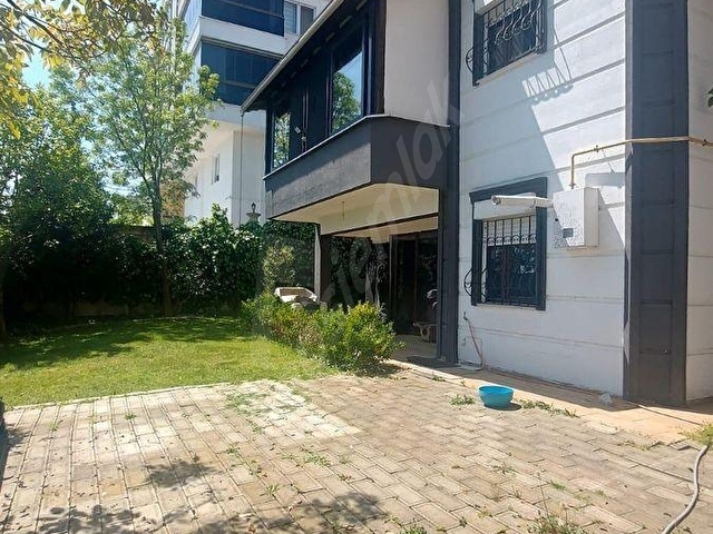YK GAYRİMENKULDEN SATILIK FUL DENİZ MANZARALI VİLLA... - Görsel 13