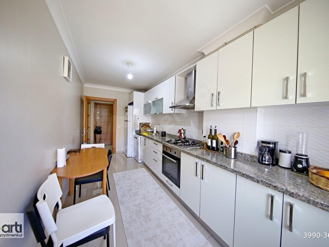 ARTIdan Altıntepede İskânlı Ebeveynli Katta Çok Ferah 3+1 - Görsel 3
