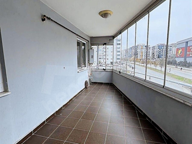 CAĞALOĞLUNA CEPHE KÖŞE BAŞI 160m2 KİRALIK 3+1 - Görsel 11