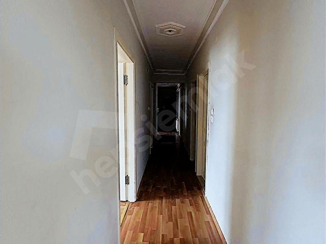 CAĞALOĞLUNA CEPHE KÖŞE BAŞI 160m2 KİRALIK 3+1 - Görsel 27