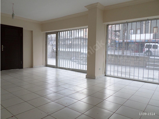 SEYRAN CADDESİNDE-95M2+50M2 MÜSTAKİL BAHÇE ALAN-BATI CEPHE-MUTFAK-W.C.Lİ