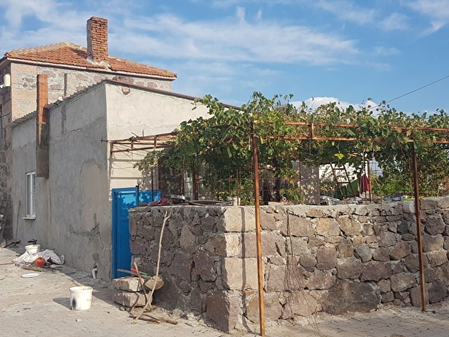 Canakkale Kuruoba Da Masrafsiz Deniz Manzarali Bahceli Tas Ev 120932 4 Hurriyet Emlak