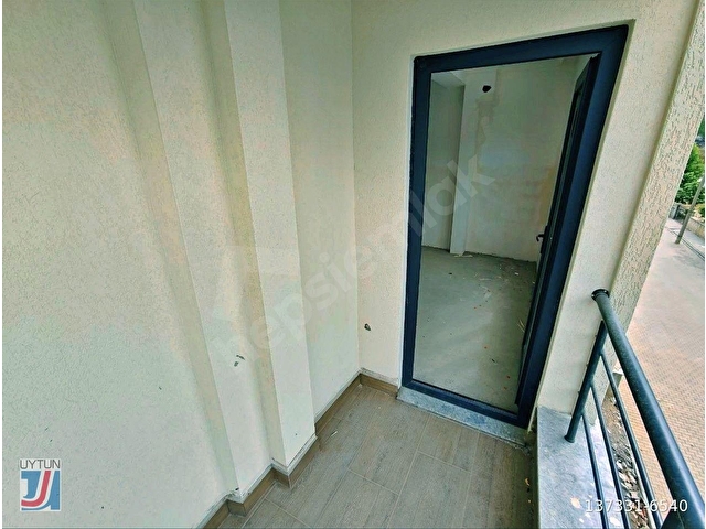 UYTUNDAN EDREMİT GAZİCELALDE ARAKAT 1 AYA TESLİM SIFIR 2+1 DAİRE - Görsel 18