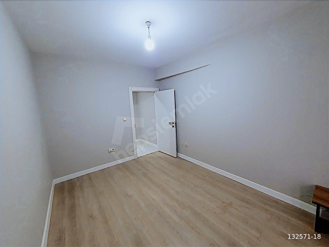 ÜSKÜDAR FERAHDA SATILIK KAPALI OTOPARKLI 4+1 TERS DUBLEKS DAİRE - Görsel 29