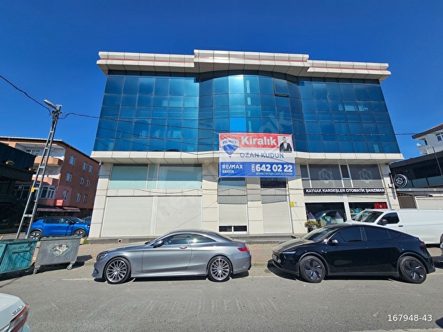 Dudulluya Yakın KDV Avantajlı 950 M2 Köşe İskanlı Plaza - Görsel 30