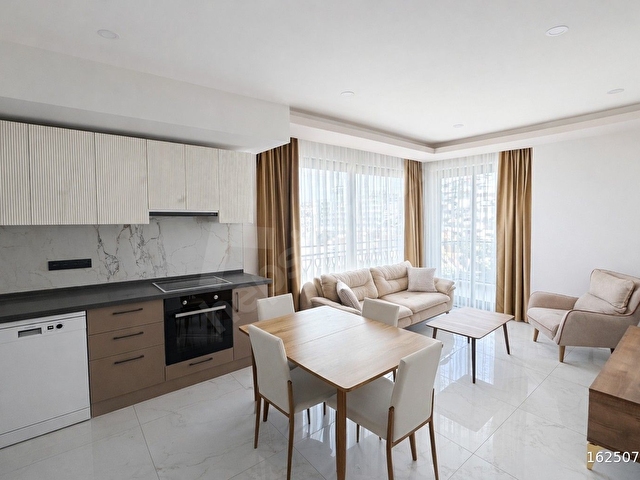 ALANYA MERKEZ ROYAL TOWERSTA, SİTE İÇİNDE 2+1 - Görsel 10