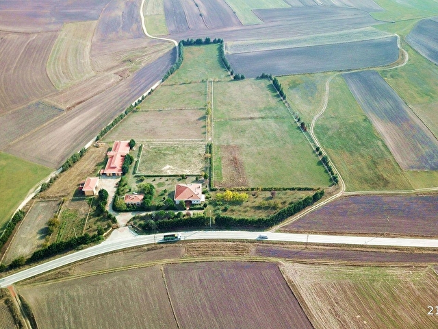 TEKİRDAĞ, SARAY, SİNANLI’DA, TARIM AMAÇLI YAPI İMARLI ARSADA, SATILIK ÇİFTLİK.