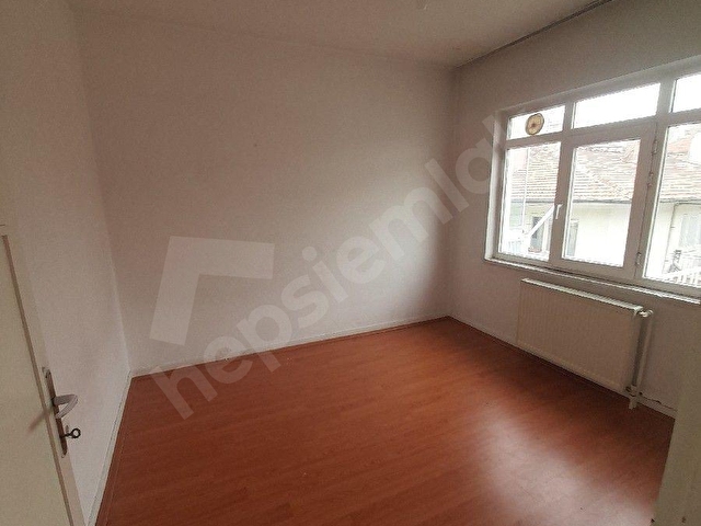 Aşağıeğlence Azık Sokak 2+1 Üst Kat Kiralık Daire - Görsel 15