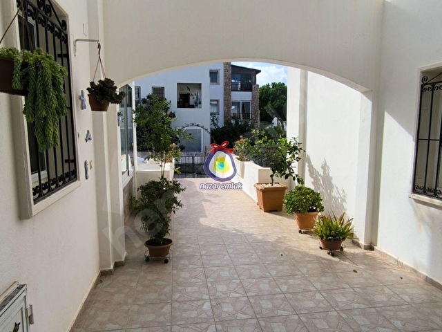 BODRUM TURGUTREİS MERKEZDE DENİZE YAKIN ORTA KAT 2+1 DAİRE - Görsel 2