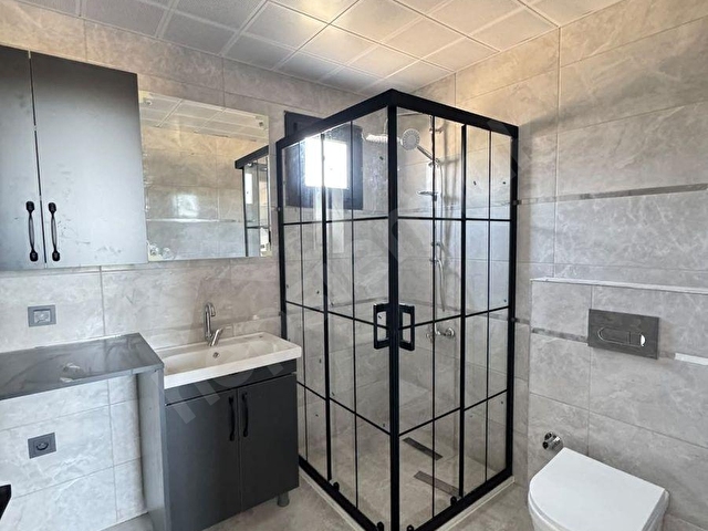 Helvacıda Sıfır 1+1 Kiralık Daire | Asansörlü | Ankastreli | - Görsel 15