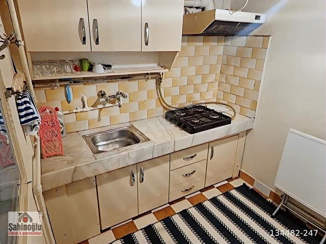 ŞAHİNOĞLU EMLAKDAN KARAKÖYDE KİRALIK 1+1 EŞYALI DAİRE - Görsel 11