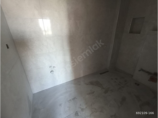 Alıcılar Gayrimenkulden Esenboğada Satılık Lüks 1+1 Daire - Görsel 14