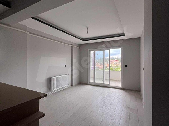 KOYUNCUOĞLUNDAN YATAY MİMARİ SİTEDE 2+1 KİRALIK - Görsel 24