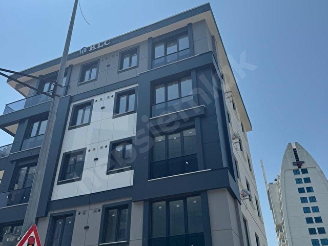 YBA | KARTAL ATALAR MİNİBÜS CADDESİ KİRALIK 2+1 BALKONLU DAİRE - Görsel 15