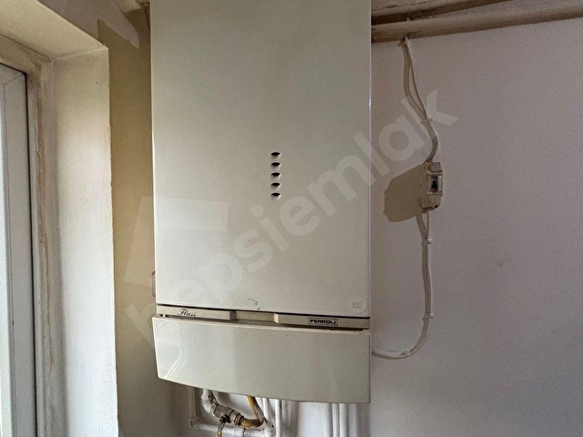 İSKİTLERDE KİRALIK DAİRE KOMBİLİ 3+1 - Görsel 15