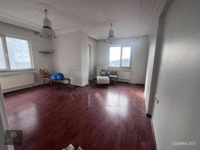 MALTEPE ZÜMRÜTEVLERDE PALMİYE SİTESİ SİTE İÇERİSİNDE 3+1 120 M2