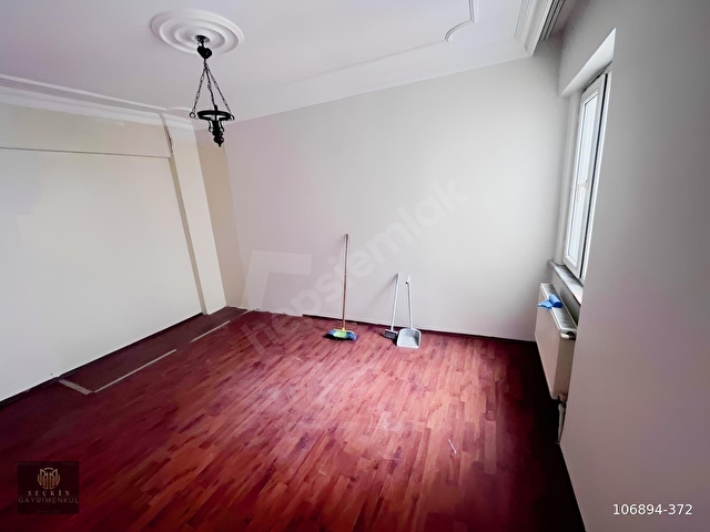 MALTEPE ZÜMRÜTEVLERDE PALMİYE SİTESİ SİTE İÇERİSİNDE 3+1 120 M2 - Görsel 6